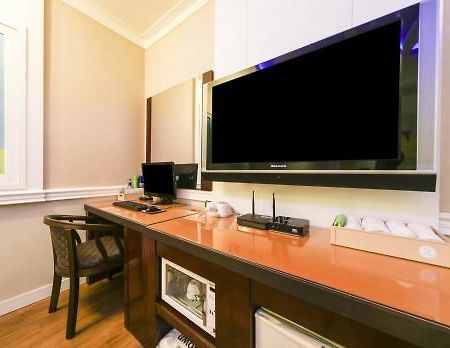 Apartment  Changwon Exterior foto